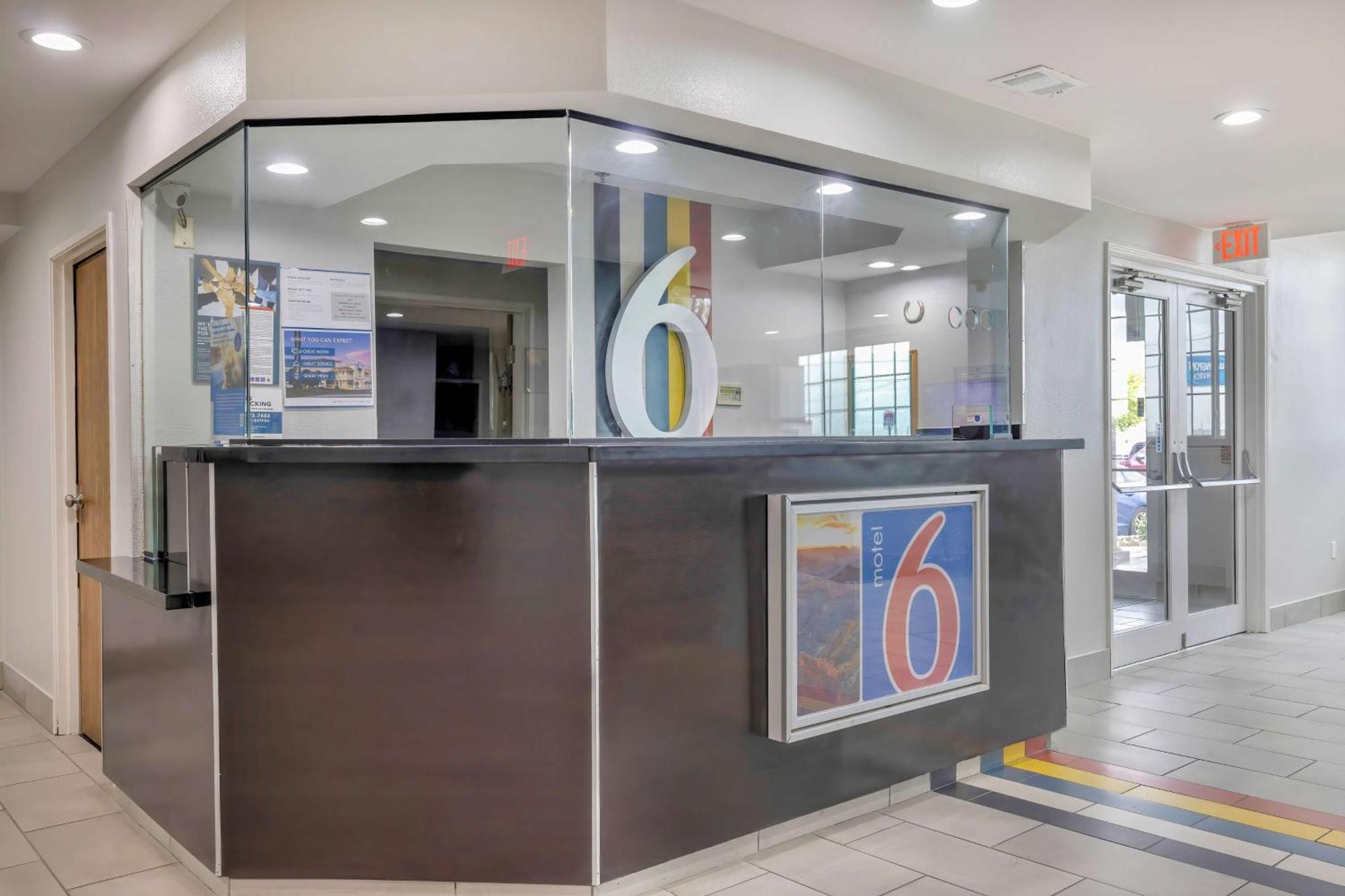 Motel 6-Fort Worth, Tx - Burleson Экстерьер фото